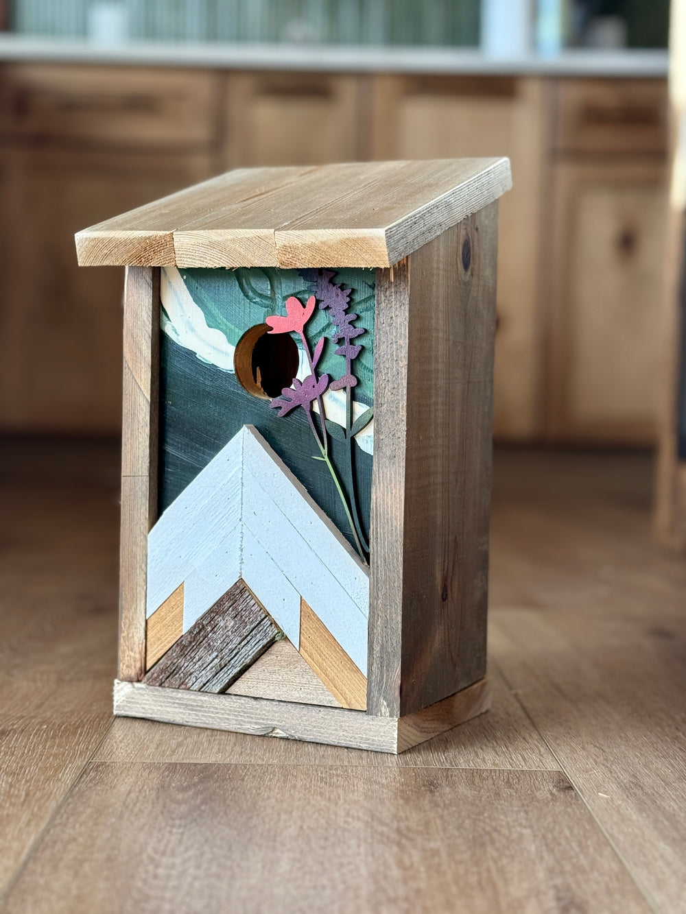 2025 Bonus Birdhouse 16