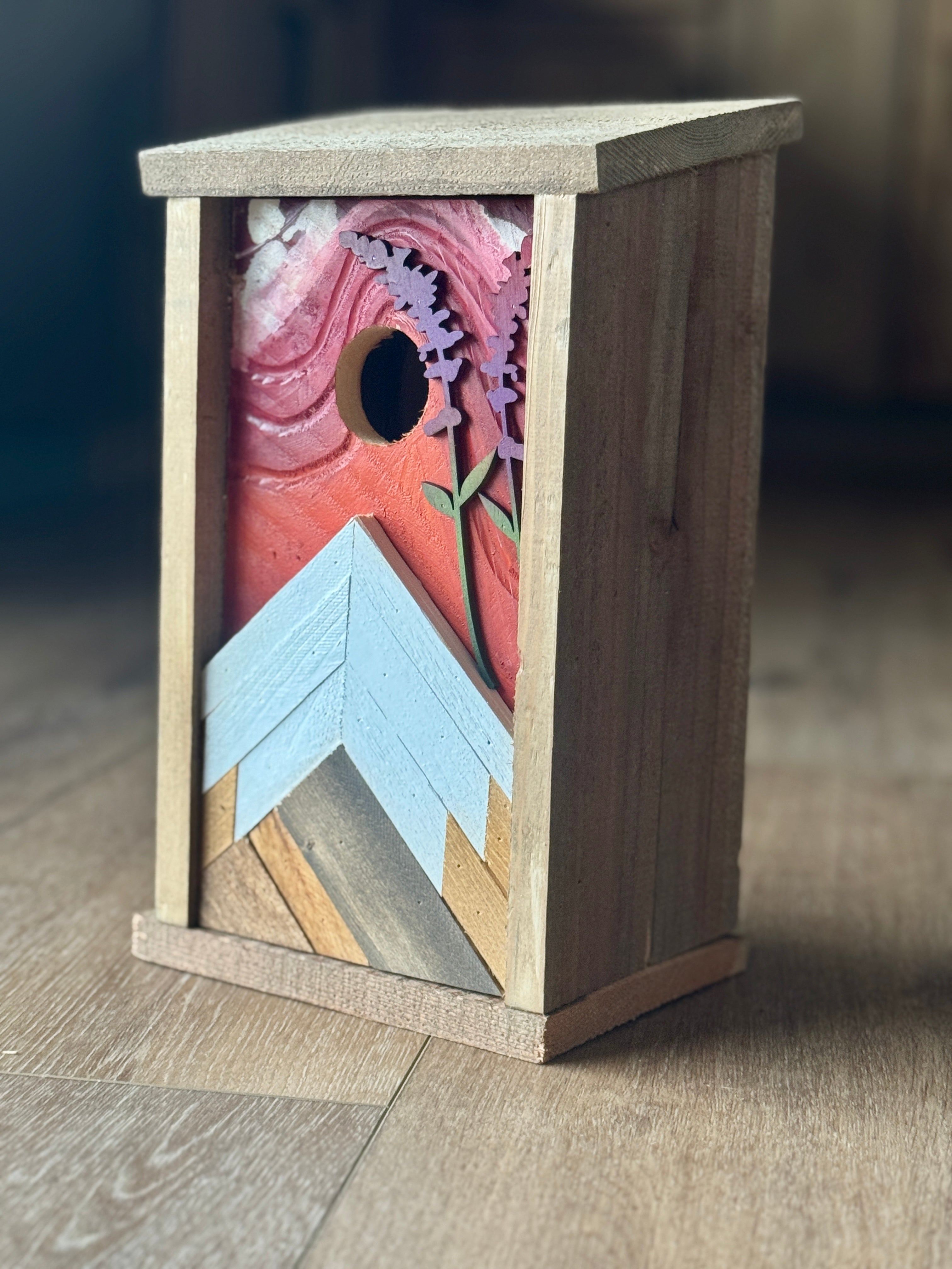 Birdhouse 10
