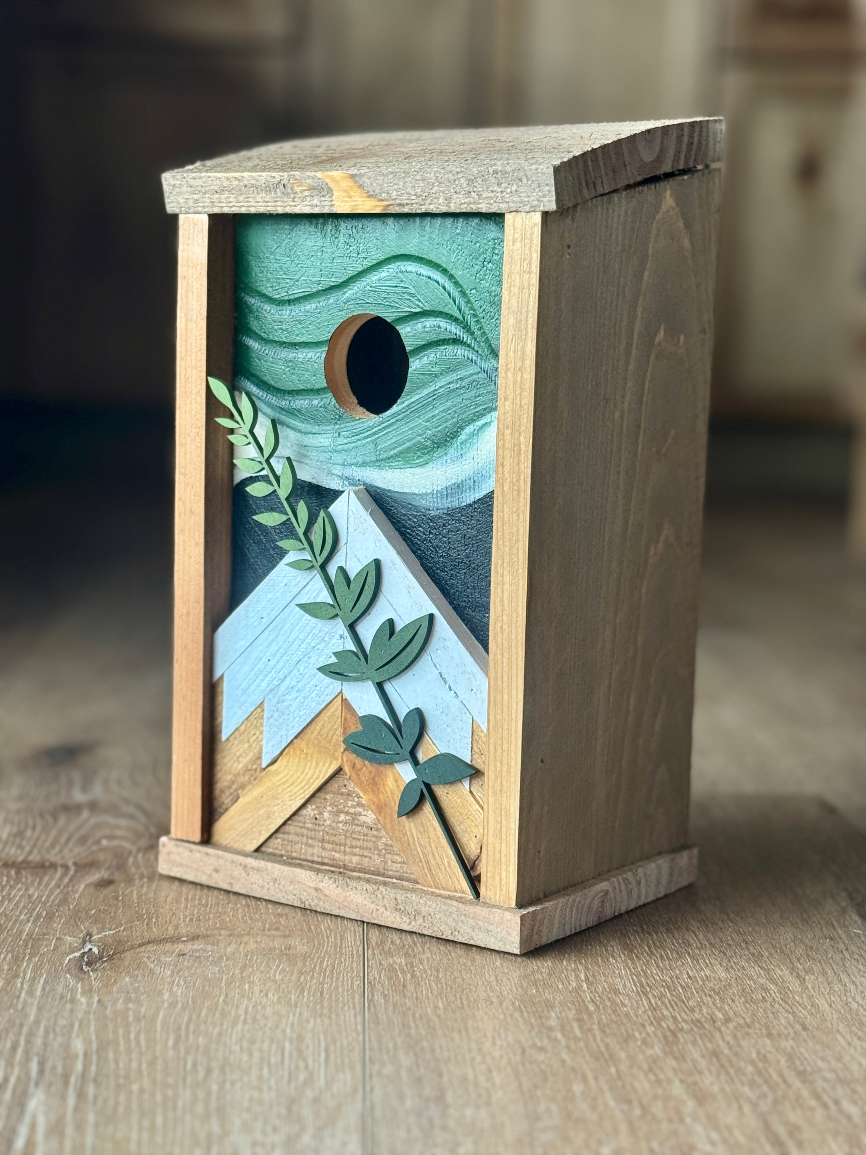 Birdhouse 13