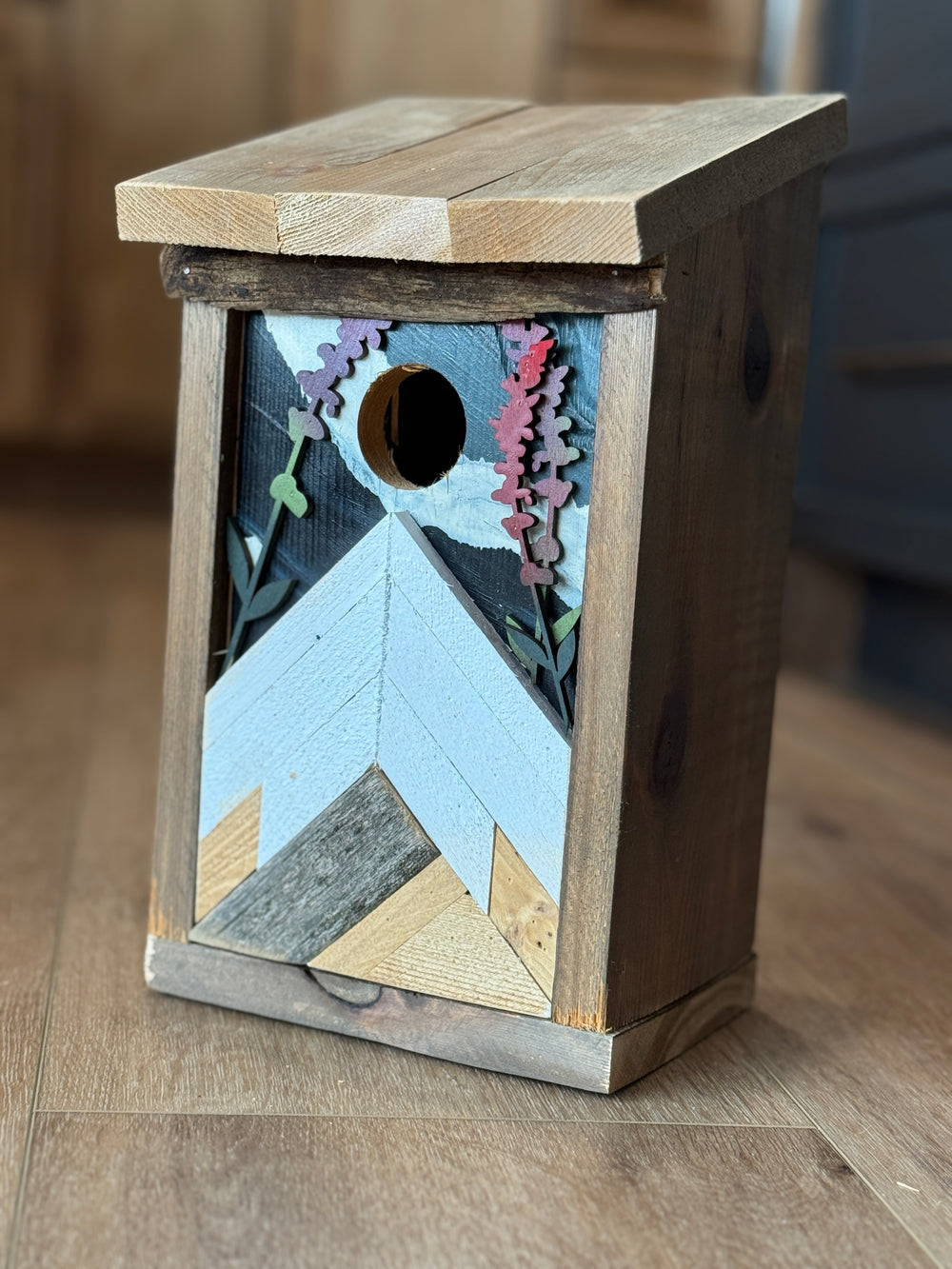 2025 Bonus Birdhouse 14
