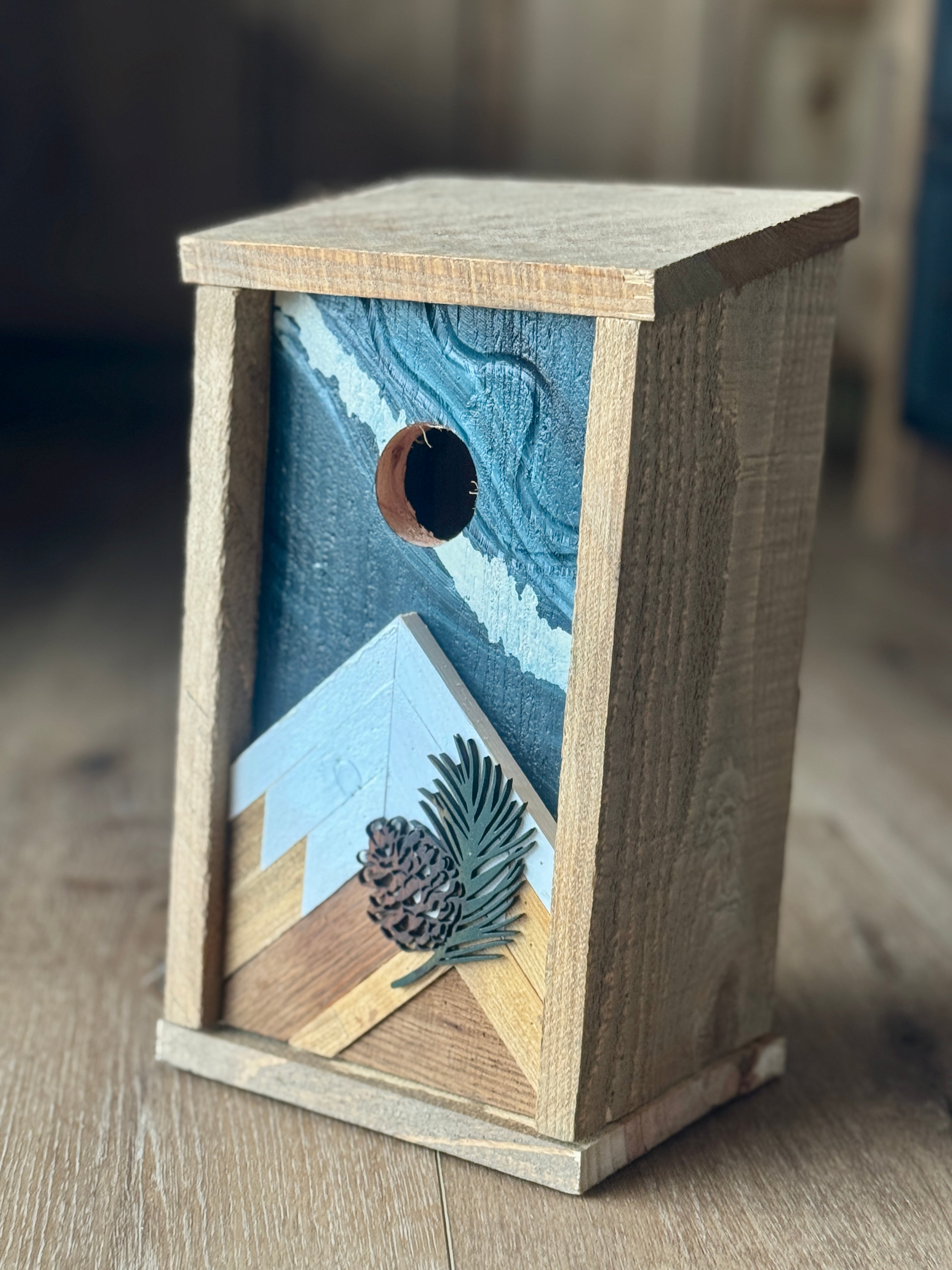 Birdhouse 21