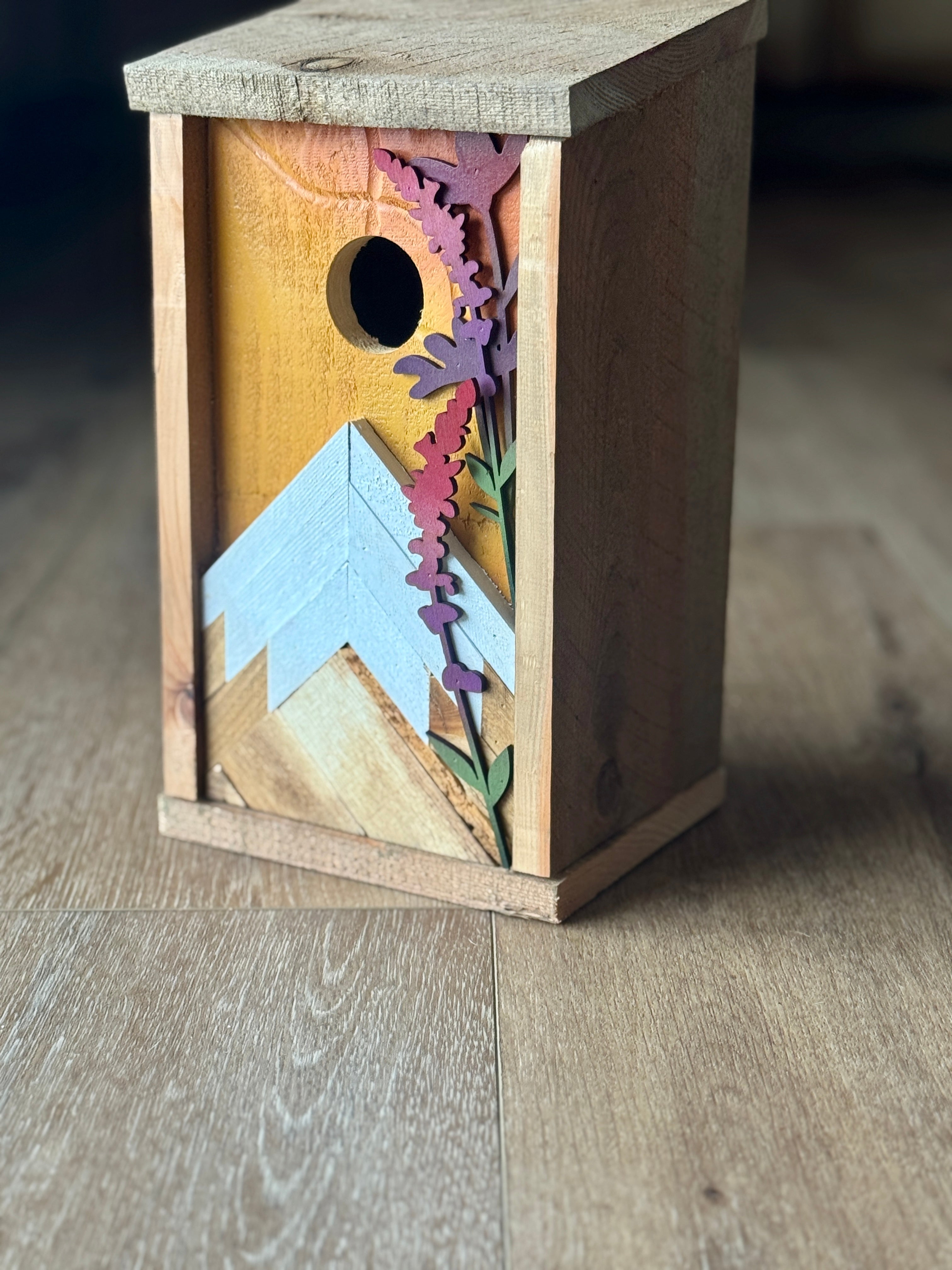 Birdhouse 22