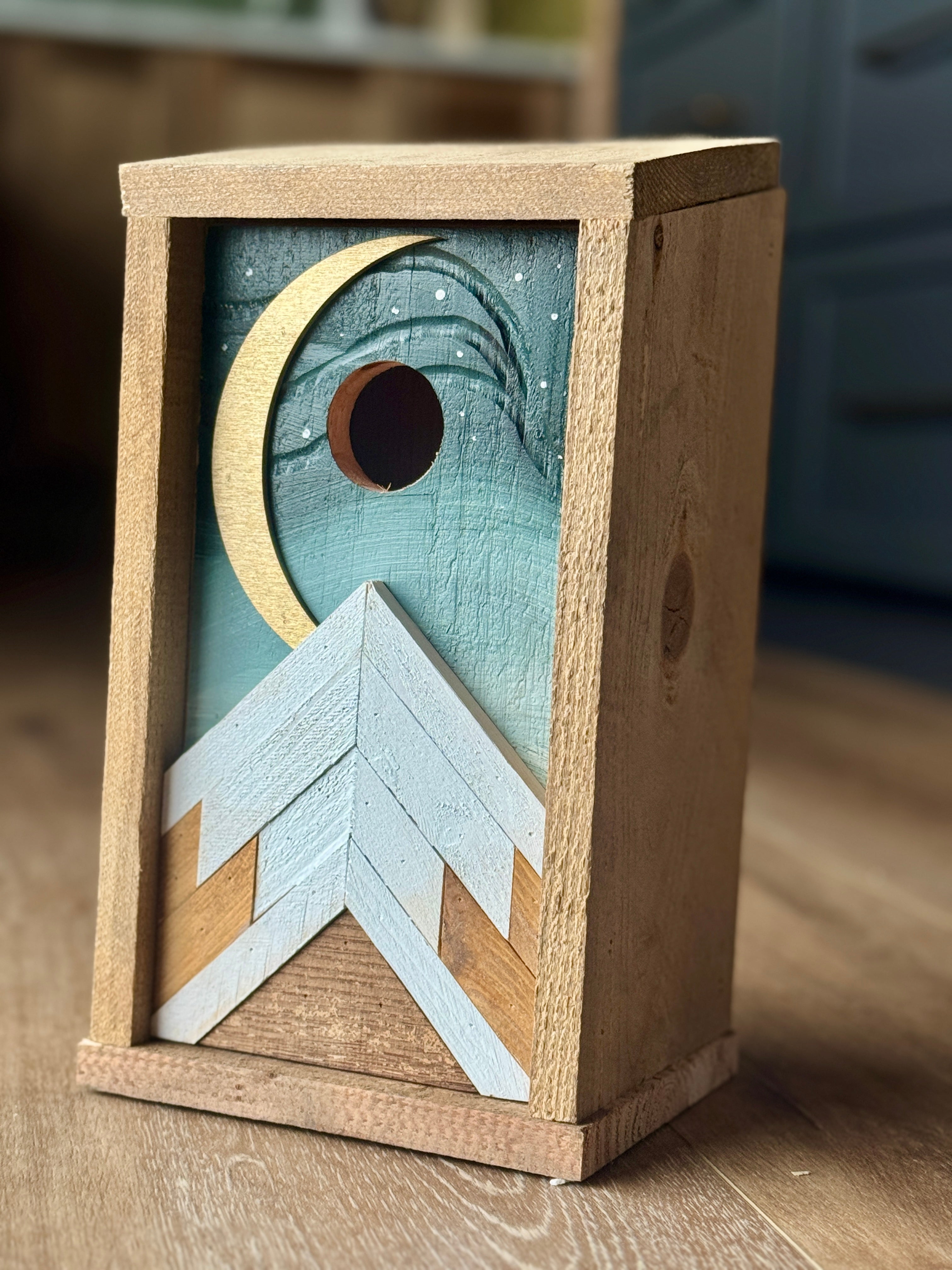 Birdhouse 3