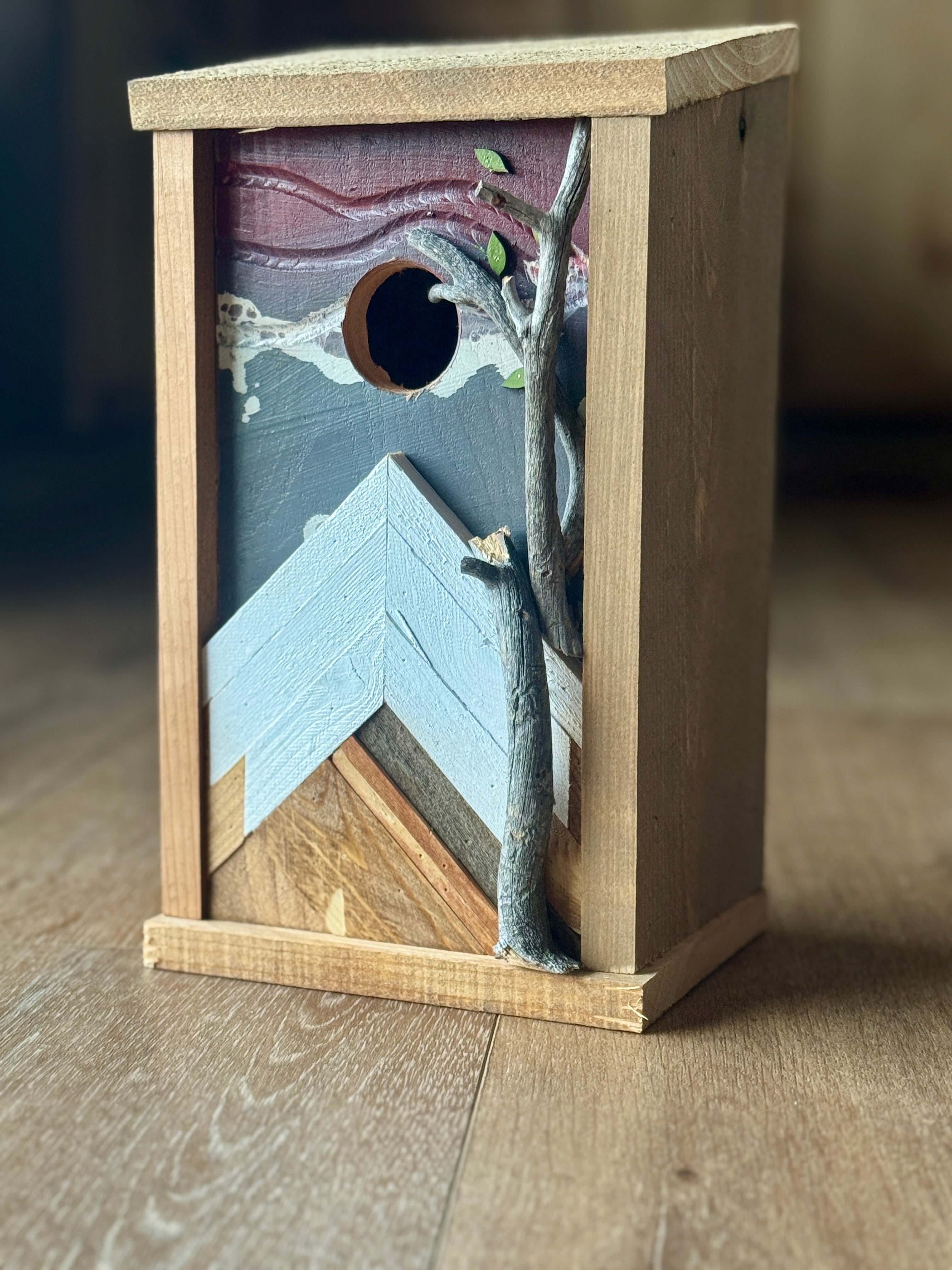 Birdhouse 6