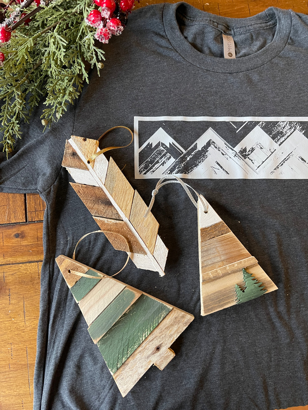 Mountains Be Happy Gift Set