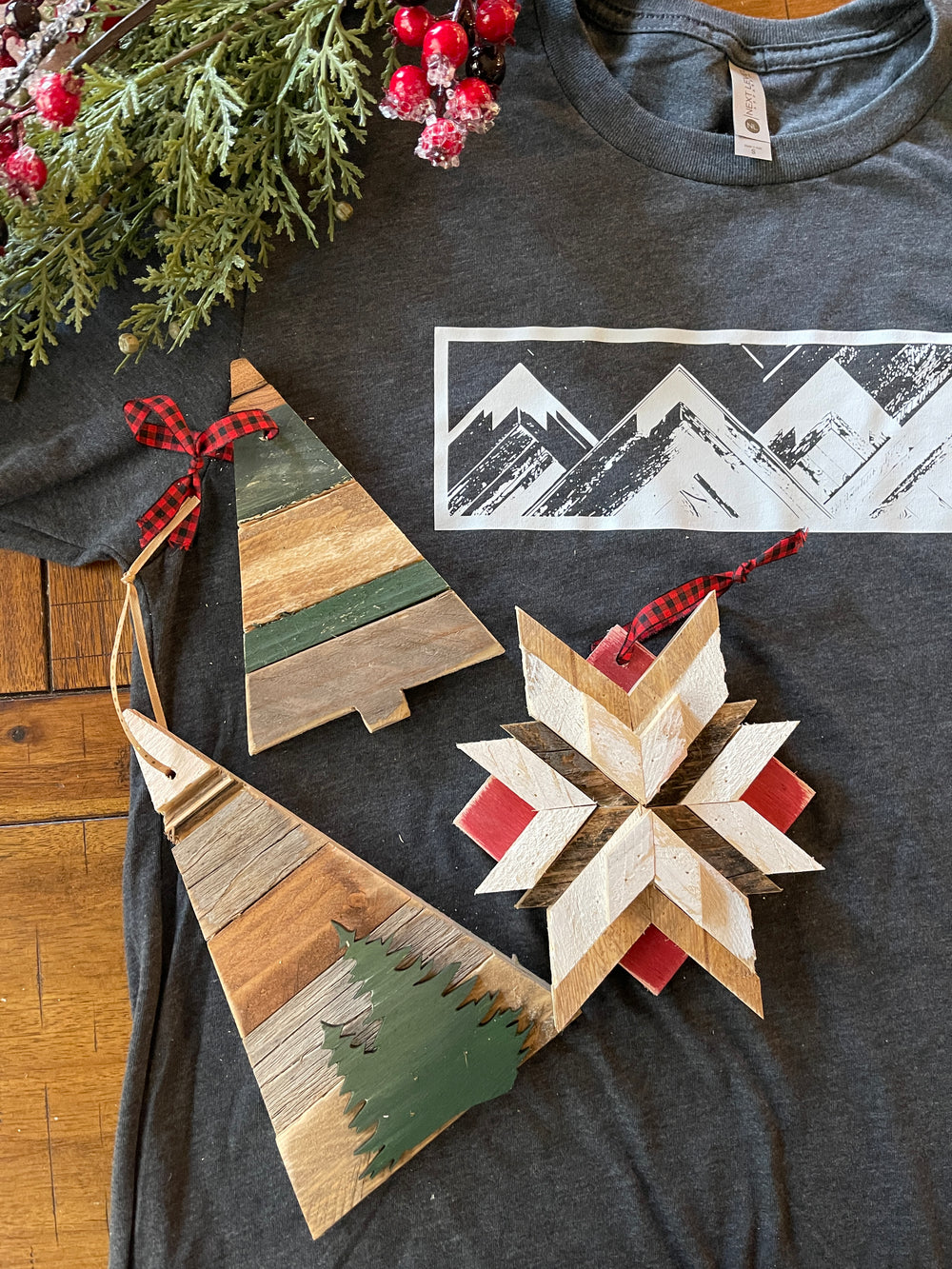 Mountains In Gold Gift Set